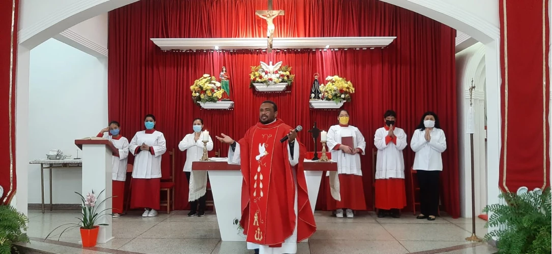 comunidade_divino_esp_rito_santo